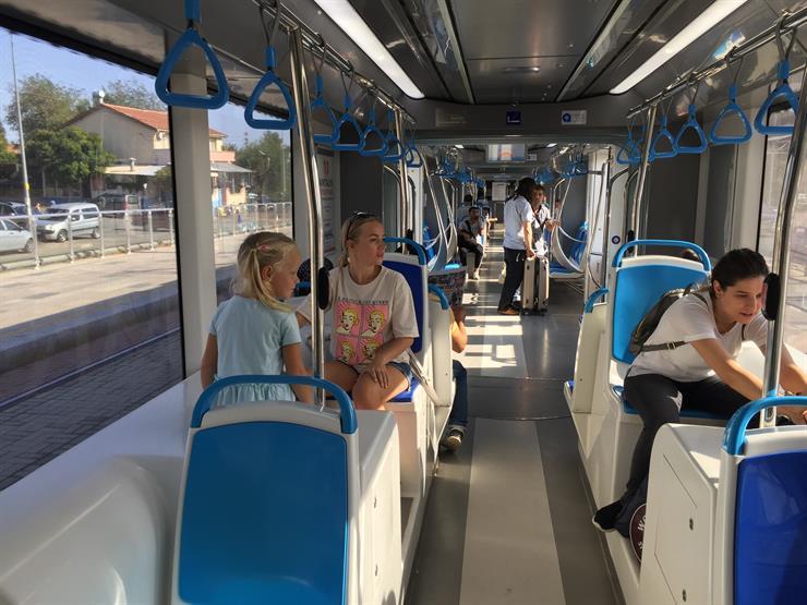 Скоростной трамвай AntRay в Анталии