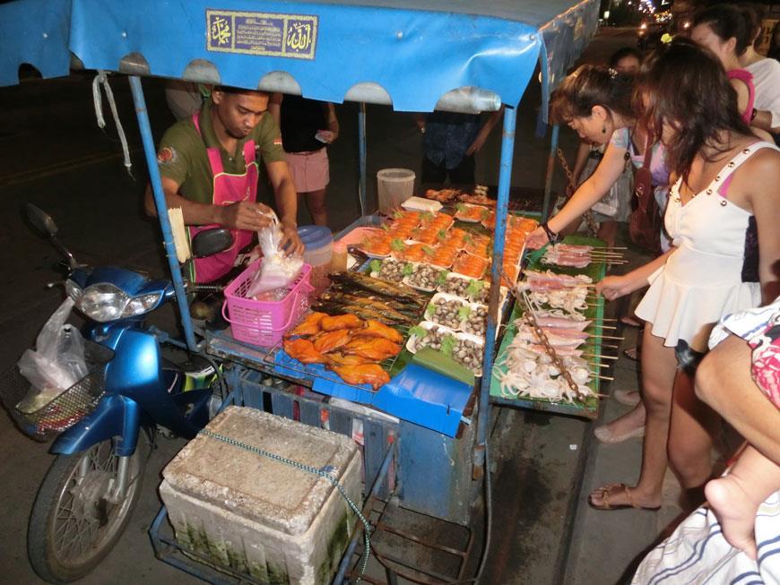Еда в Таиланде. Где вкусно и недорого поесть в Паттайе
